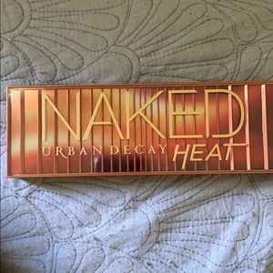 Naked urban decay heat pallete